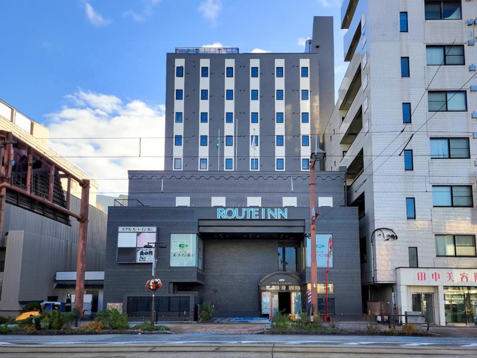 Hotel Route-Inn Toyama Ekimae Ngoại thất bức ảnh