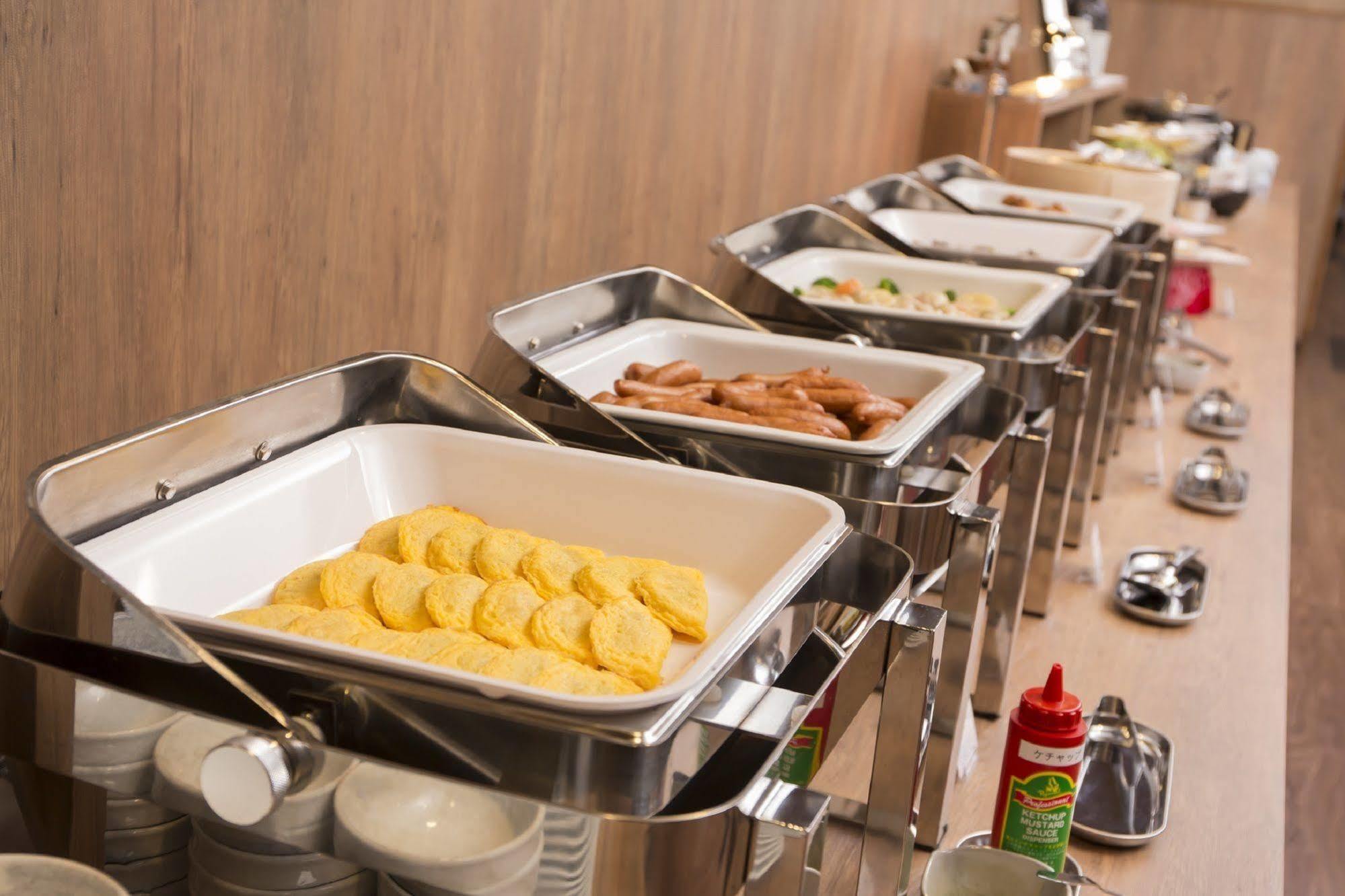 Hotel Route-Inn Toyama Ekimae Ngoại thất bức ảnh
